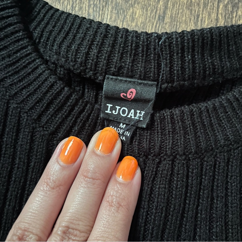 IJOAH - Crop top Sweater - Picture 4 of 5